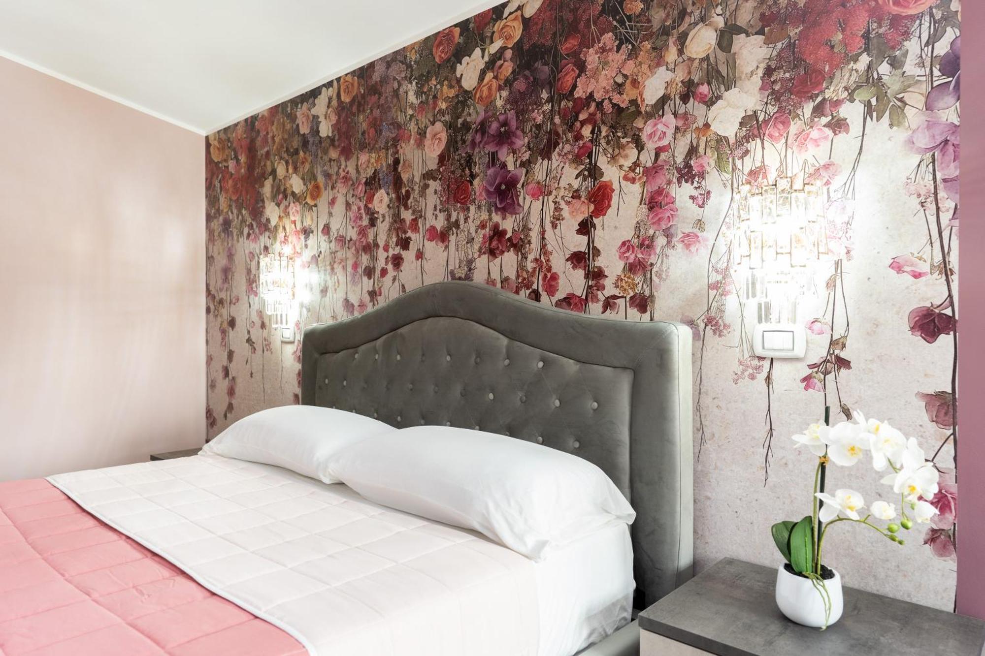 B&B Golden House & Spa Rose ภายนอก รูปภาพ